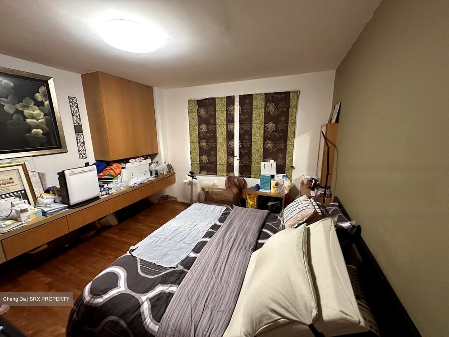 Stratton Green (D28), Terrace #568866901